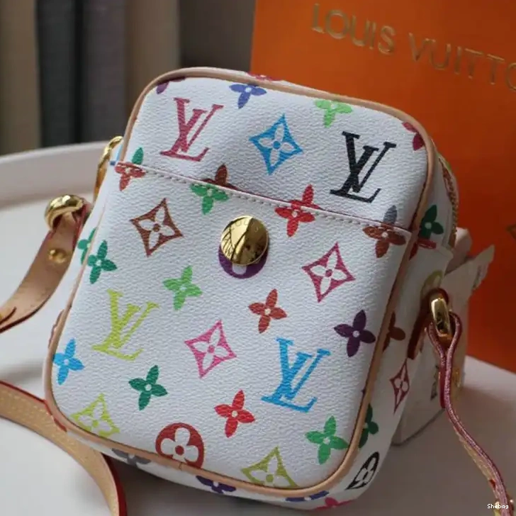 Bags LV 207B570004 0709
